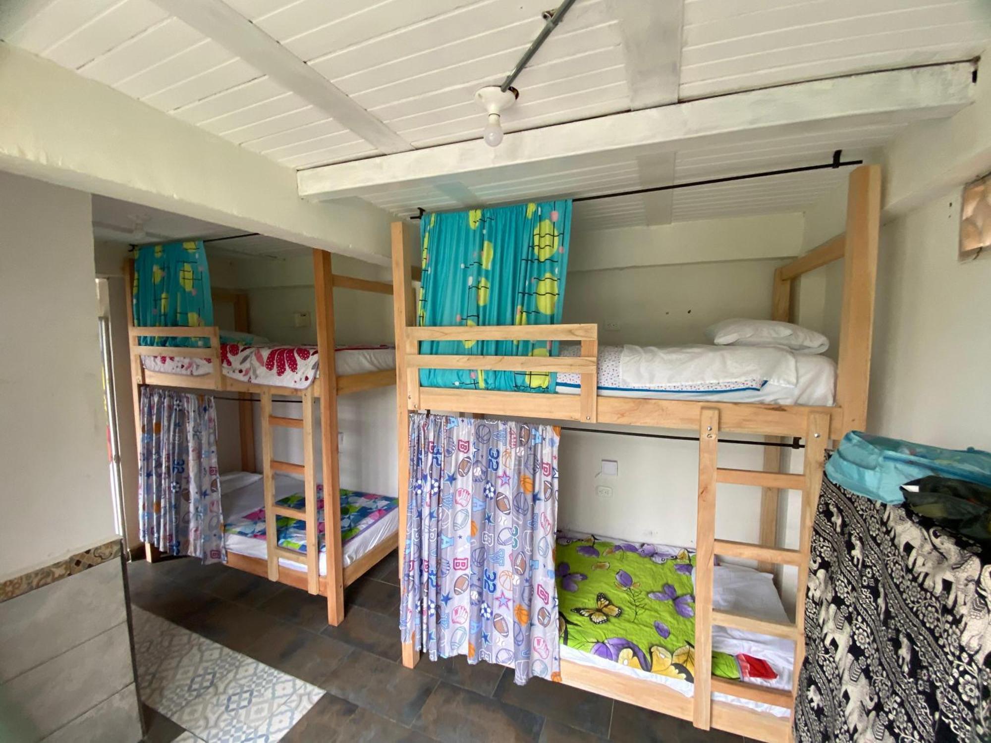 Combi, 2 Good 4 Less Hotel Salento Luaran gambar